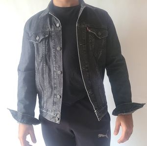 Levi's black denim jacket
